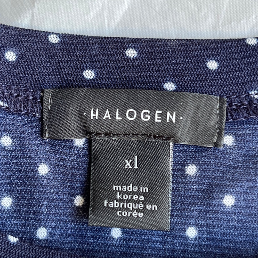 NWOT Halogen top - Picture 10 of 11